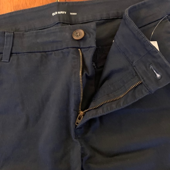 NWT Old navy khaki pants - Picture 4 of 6